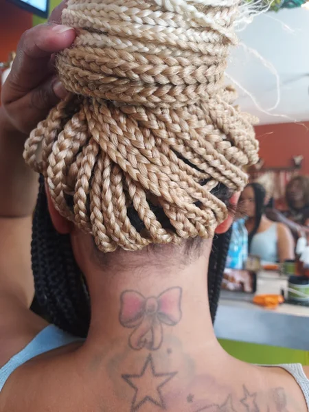 Blonde braids — opsat